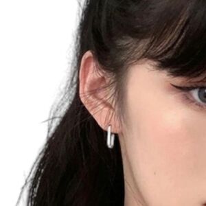 Simply Gorgeous 💧925 Sterling Silver Stamped Hoop Earrings Minimalism 
Huggies